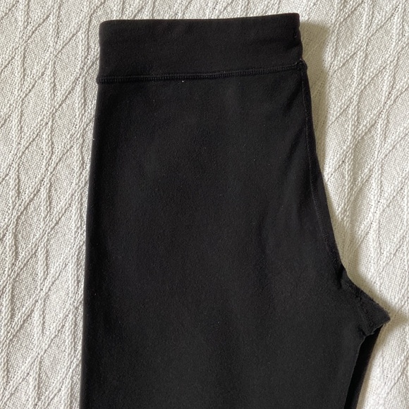 Lululemon leggings - Picture 8 of 10